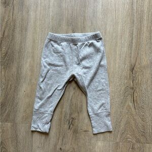 Moon and Back by Hanna Anderson 75cm 12-18 month grey leggings
